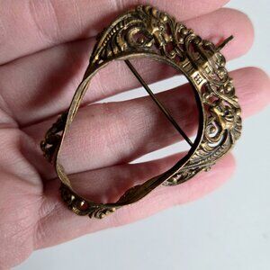 Vintage filigree gold metal brooch pendant Asian Pagoda portrait frame. Craft.